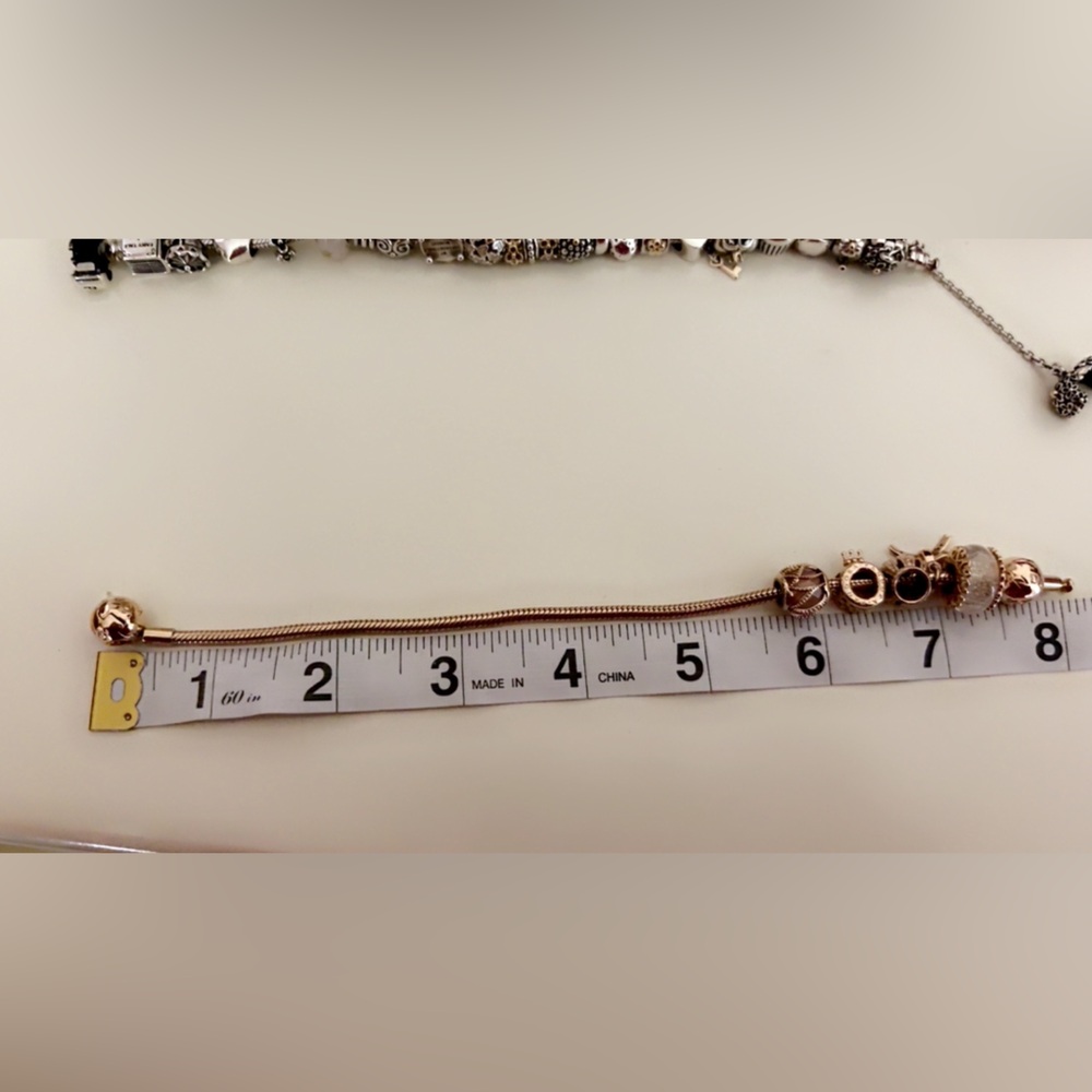 Elegant rose gold plated authentic Pandora bracelet with  charms ! - Picture 3 of 3